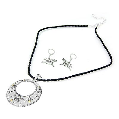 Wholesale horse Filigree Pendant Earring Set Polished Silver Has Small Gold Acce