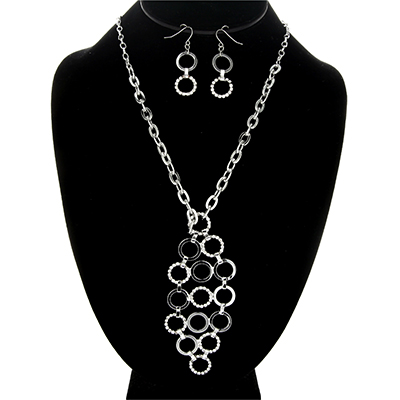 Wholesale polished Silver Interlocking Hoops Pendant Necklace CZs Earring Set Ni