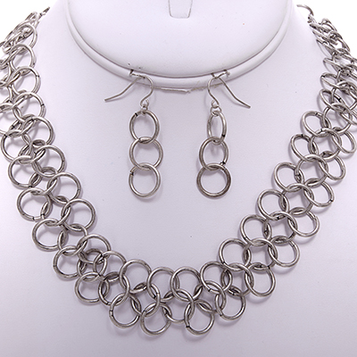 Wholesale interlocking Hoops Silver Necklace Earring Set Lead Compliant Necklace