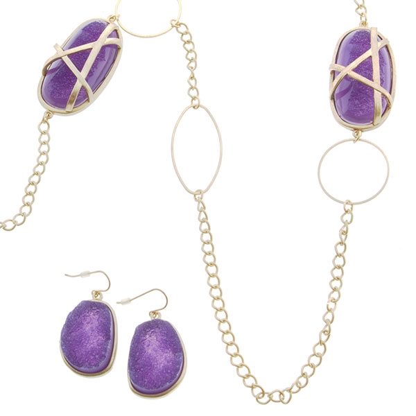 Wholesale inch Matte gold necklace amethyst stone under abstract matte gold
