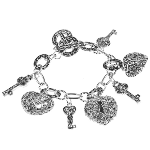 Wholesale silver chain bracelet filigree dimensional hearts encrusted crystal rh