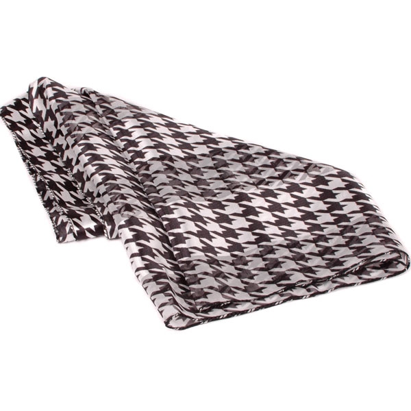 Wholesale poly scarf hounds tooth measuring